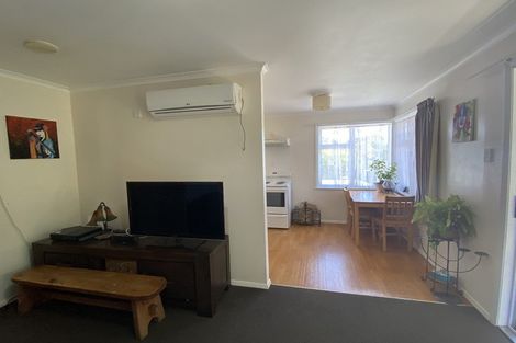 Photo of property in 18a Hutchins Street, Waitara, 4320
