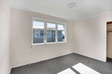 Photo of property in 48 Marama Crescent, Spotswood, New Plymouth, 4310