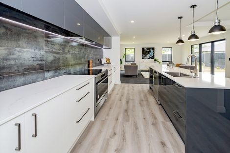 Photo of property in 15 Whitburn Avenue, Halswell, Christchurch, 8025