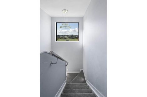 Photo of property in 48 Taipahitini Road, Rosehill, 2113