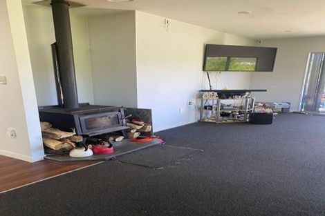 Photo of property in 361c Main Road North, Birchville, Upper Hutt, 5018