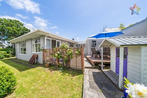 Photo of property in 101 Pomare Road, Tirohanga, Lower Hutt, 5010