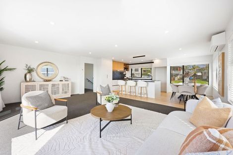 Photo of property in 114 Bramley Drive, Farm Cove, Auckland, 2012