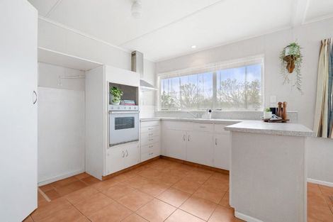 Photo of property in 4 Fairbrother Street, Carterton, 5713