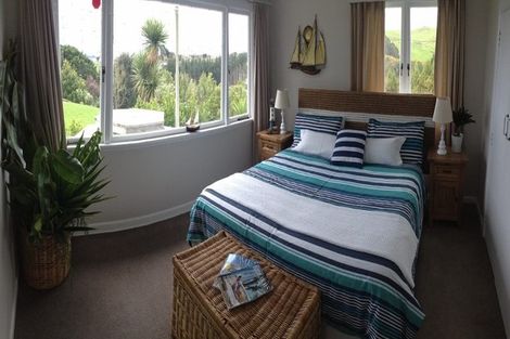 Photo of property in 2 Wade Place, Welcome Bay, Tauranga, 3175