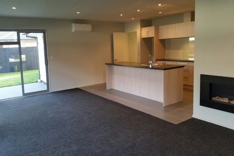 Photo of property in 8 Urihia Street, Marshland, Christchurch, 8083