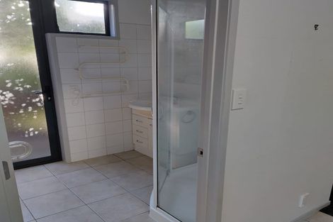 Photo of property in 51 Minaret Drive, Bucklands Beach, Auckland, 2014