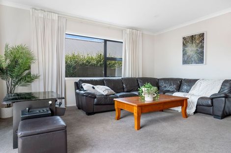 Photo of property in 54 Norfolk Drive, Cambridge, 3434