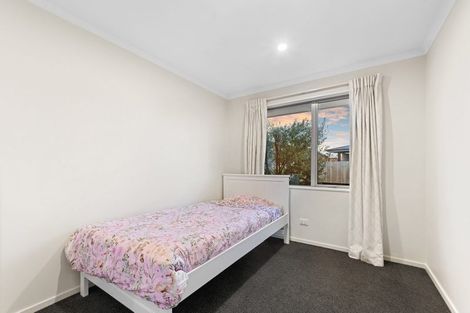 Photo of property in 423 Bower Avenue, Parklands, Christchurch, 8083