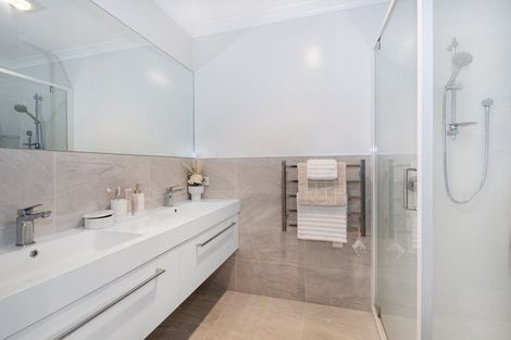 Photo of property in 43 Stace Hopper Drive, One Tree Point, 0118