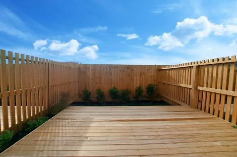 Photo of property in 2/46 Normandy Place, Henderson, Auckland, 0610