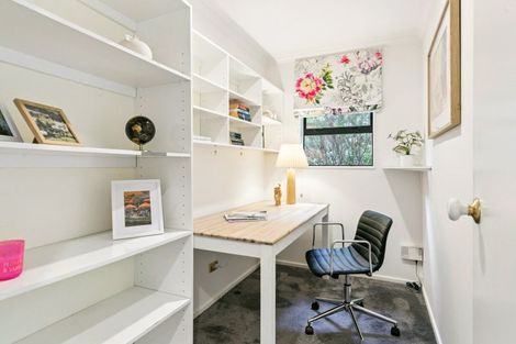 Photo of property in 93a Townsend Road, Miramar, Wellington, 6022