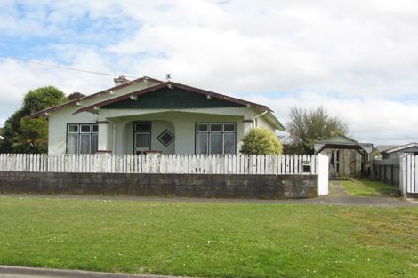 Photo of property in 111 Cordelia Street, Stratford, 4332