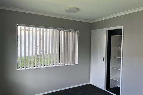Photo of property in 5 Korihi Drive, Swanson, Auckland, 0614