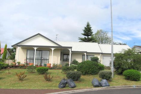 Photo of property in 19 Lasque Place, Glen Eden, Auckland, 0602