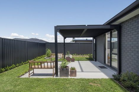 Photo of property in 3 Pioneer Crescent, Omokoroa, 3114