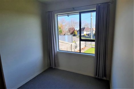 Photo of property in 8 Ormandy Place, Bromley, Christchurch, 8062