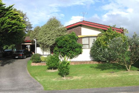 Photo of property in 12 Wairata Place, Te Atatu South, Auckland, 0610