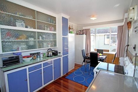 Photo of property in 48 Vardon Road, St Andrews, Hamilton, 3200
