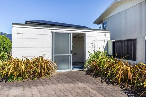 Photo of property in 2/23 Harvey Street, Waipahihi, Taupo, 3330