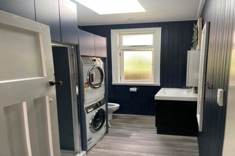 Photo of property in 21 Asquith Terrace, Brooklyn, Wellington, 6021