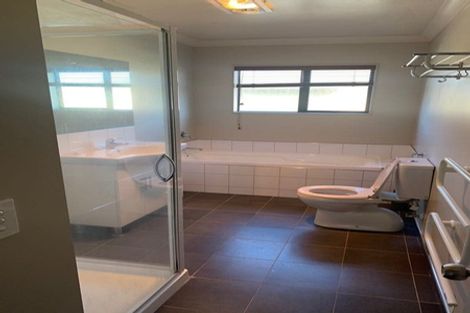 Photo of property in 37 Moana Grove, Waiwhetu, Lower Hutt, 5010