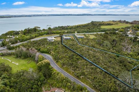 Photo of property in 1117b Whangaparaoa Road, Tindalls Beach, Whangaparaoa, 0930