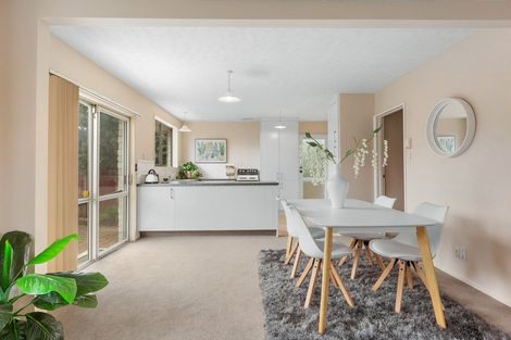 Photo of property in 1/8a Salford Avenue, Redwood, Christchurch, 8051