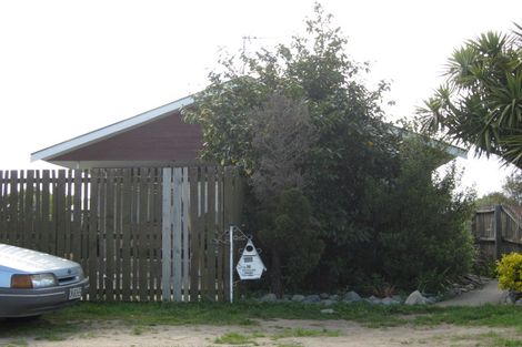 Photo of property in 16 Main North Road, Woodend, 7610