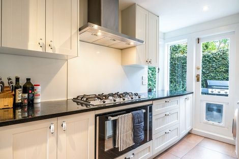 Photo of property in 1/38a Norwood Road, Bayswater, Auckland, 0622