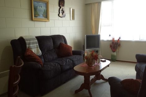 Photo of property in 17 Kensington Avenue, Kensington, Whangarei, 0112