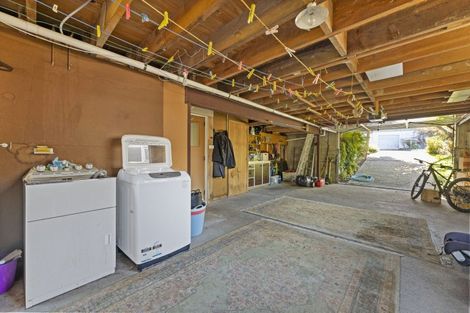 Photo of property in 12 Pioneer Crescent, Helensburgh, Dunedin, 9010