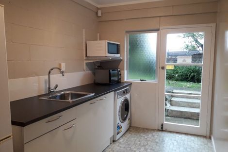 Photo of property in 32 Arthur Road, Hillpark, Auckland, 2102