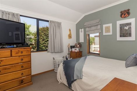 Photo of property in 4 Hinton Place, Pyes Pa, Tauranga, 3112