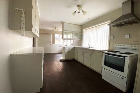 Photo of property in 96 Beaumonts Way, Manurewa, Auckland, 2102
