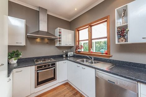 Photo of property in 34 Roberts Avenue, Aramoho, Whanganui, 4500