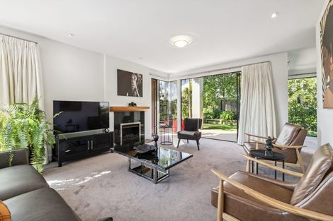 Photo of property in 2/2 The Esplanade, Campbells Bay, Auckland, 0630