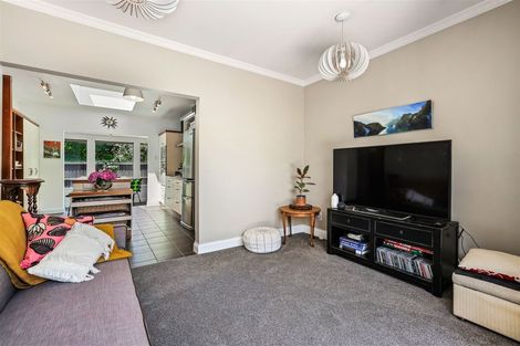 Photo of property in 59 Windermere Road, Papanui, Christchurch, 8053