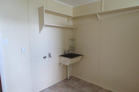 Photo of property in 19 Cook Street, Marfell, New Plymouth, 4310