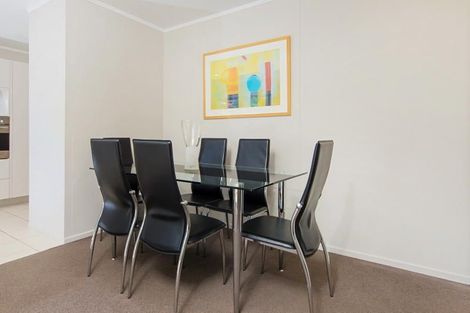 Photo of property in 25 Meadway, Sunnyhills, Auckland, 2010