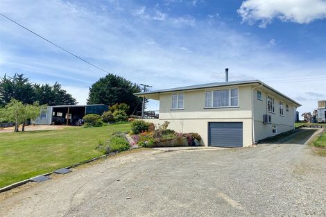Photo of property in 25 Main Road, Maheno, Oamaru, 9495