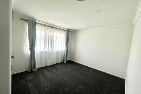 Photo of property in 2e Matatahi Road, Flat Bush, Auckland, 2019