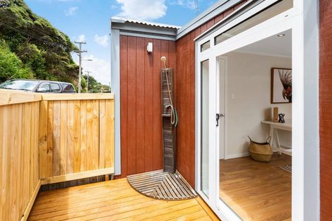Photo of property in 53 Cluny Road, Plimmerton, Porirua, 5026