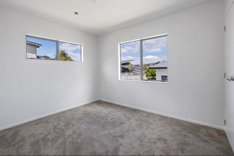 Photo of property in 23 Carento Way, Stanmore Bay, Whangaparaoa, 0932