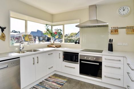 Photo of property in 25 Wellington Street, Ashley, Rangiora, 7477