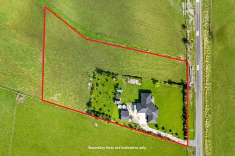 Photo of property in 40 Bell Road West, Halcombe, Feilding, 4777