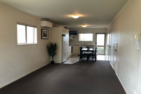 Photo of property in 16/94 Glengarry Road, Glen Eden, Auckland, 0602