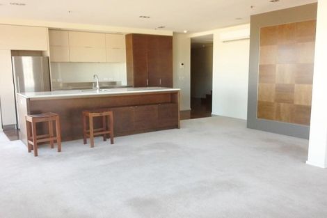 Photo of property in 22 Liardet Apartments, 22 Liardet Street, New Plymouth, 4310