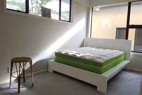 Photo of property in 161 Shakespeare Road, Milford, Auckland, 0620