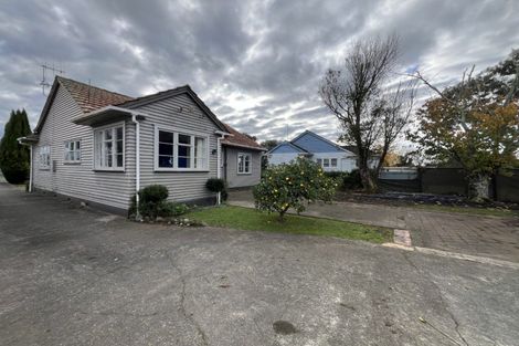Photo of property in 220 College Street, West End, Palmerston North, 4412